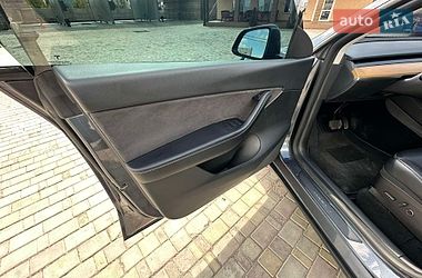 Внедорожник / Кроссовер Tesla Model Y 2021 в Одессе