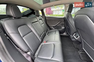Внедорожник / Кроссовер Tesla Model Y 2021 в Киеве