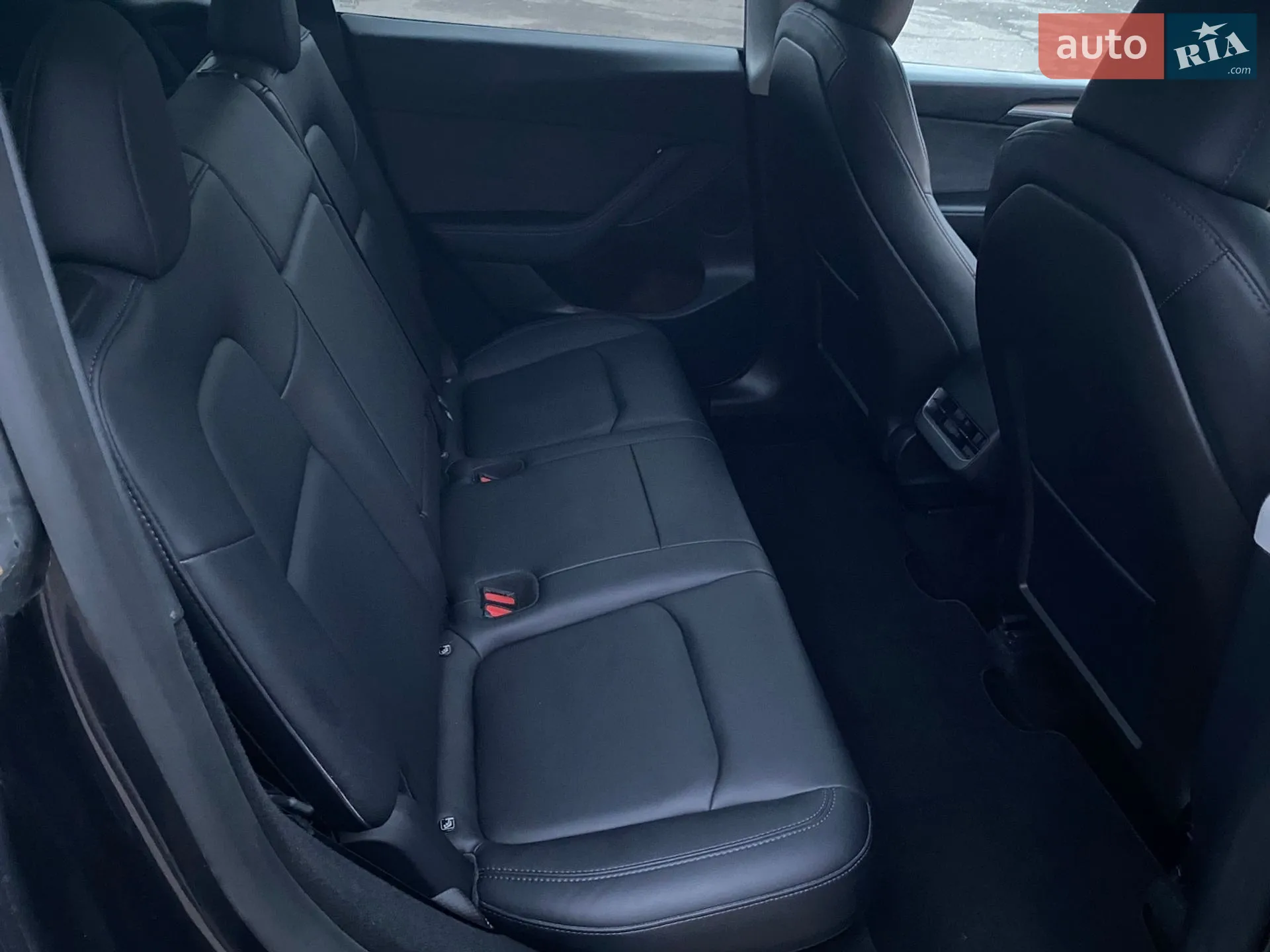 2024 Tesla Model Y - мініатюра 44