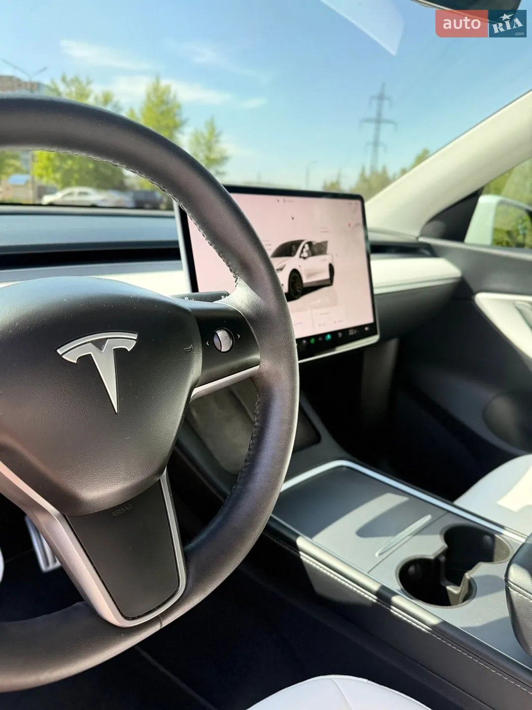 2022 Tesla Model Y - мініатюра 10