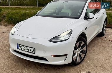 Внедорожник / Кроссовер Tesla Model Y 2021 в Львове