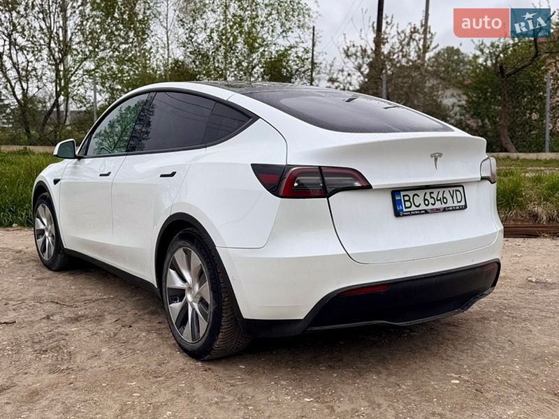 Внедорожник / Кроссовер Tesla Model Y 2021 в Львове