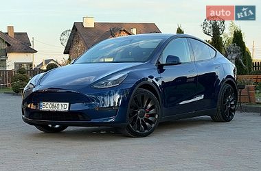 Внедорожник / Кроссовер Tesla Model Y 2024 в Стрые