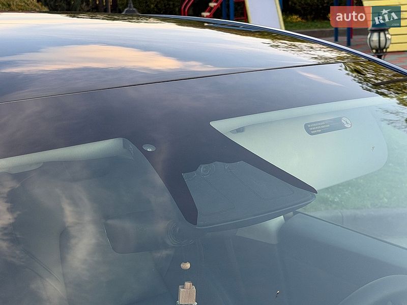 Внедорожник / Кроссовер Tesla Model Y 2024 в Стрые