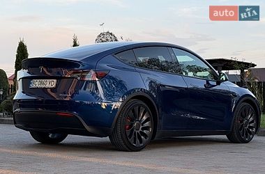 Внедорожник / Кроссовер Tesla Model Y 2024 в Стрые