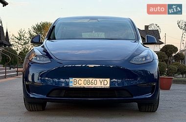 Внедорожник / Кроссовер Tesla Model Y 2024 в Стрые