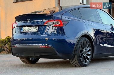 Внедорожник / Кроссовер Tesla Model Y 2024 в Стрые