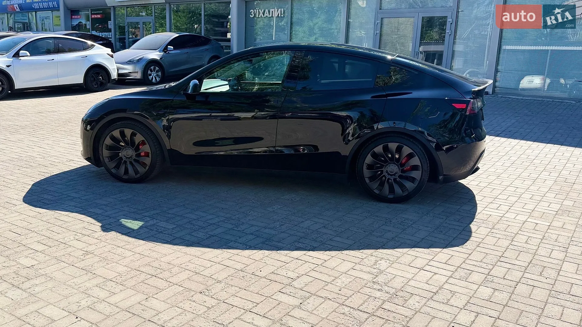 2024 Tesla Model Y - мініатюра 22
