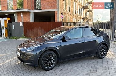 Внедорожник / Кроссовер Tesla Model Y 2024 в Львове