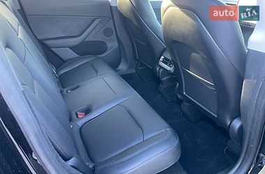 Позашляховик / Кросовер Tesla Model Y 2024 в Рівному