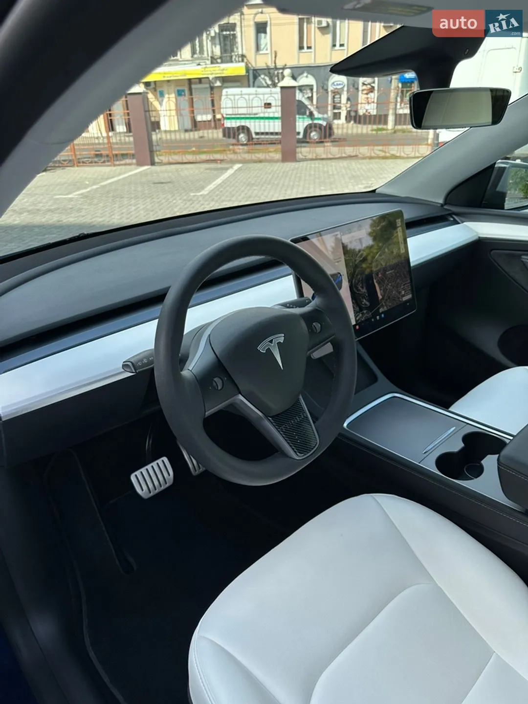 2022 Tesla Model Y - мініатюра 19
