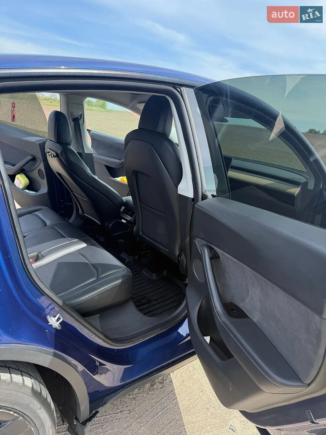 2020 Tesla Model Y - мініатюра 17