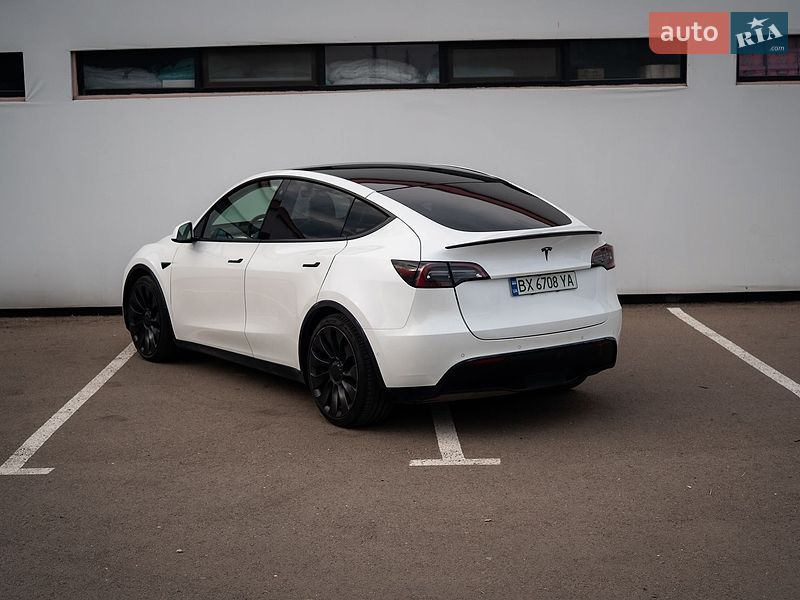 Внедорожник / Кроссовер Tesla Model Y 2020 в Хмельницком