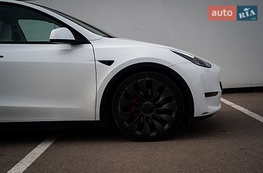 Внедорожник / Кроссовер Tesla Model Y 2020 в Хмельницком