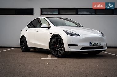 Внедорожник / Кроссовер Tesla Model Y 2020 в Хмельницком