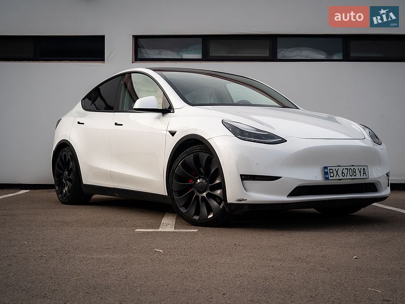 Внедорожник / Кроссовер Tesla Model Y 2020 в Хмельницком