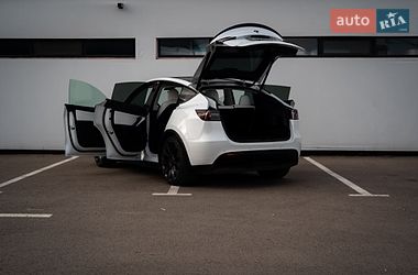 Внедорожник / Кроссовер Tesla Model Y 2020 в Хмельницком