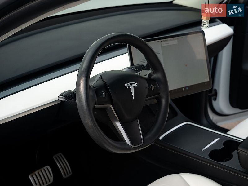 Внедорожник / Кроссовер Tesla Model Y 2020 в Хмельницком