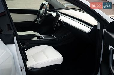 Внедорожник / Кроссовер Tesla Model Y 2020 в Хмельницком