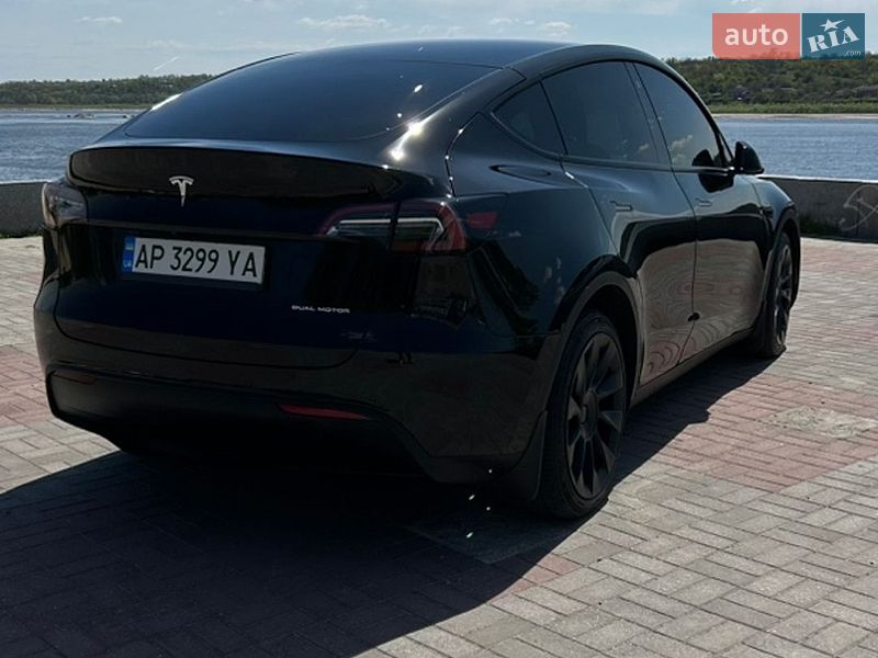 Внедорожник / Кроссовер Tesla Model Y 2022 в Запорожье