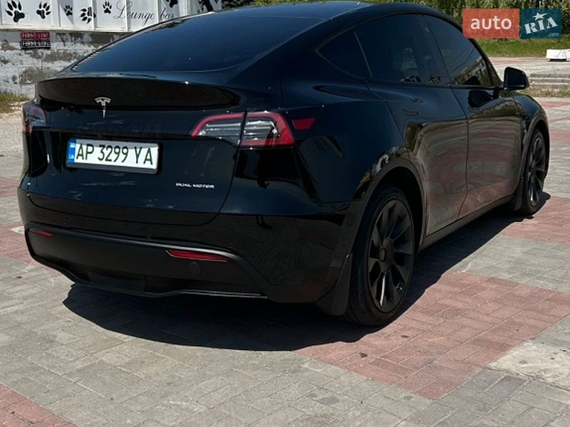 Внедорожник / Кроссовер Tesla Model Y 2022 в Запорожье