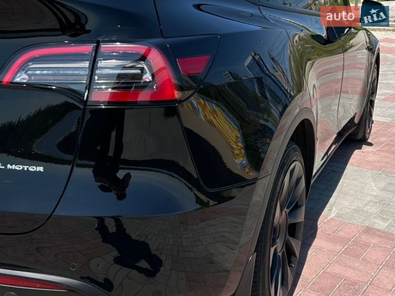 Внедорожник / Кроссовер Tesla Model Y 2022 в Запорожье