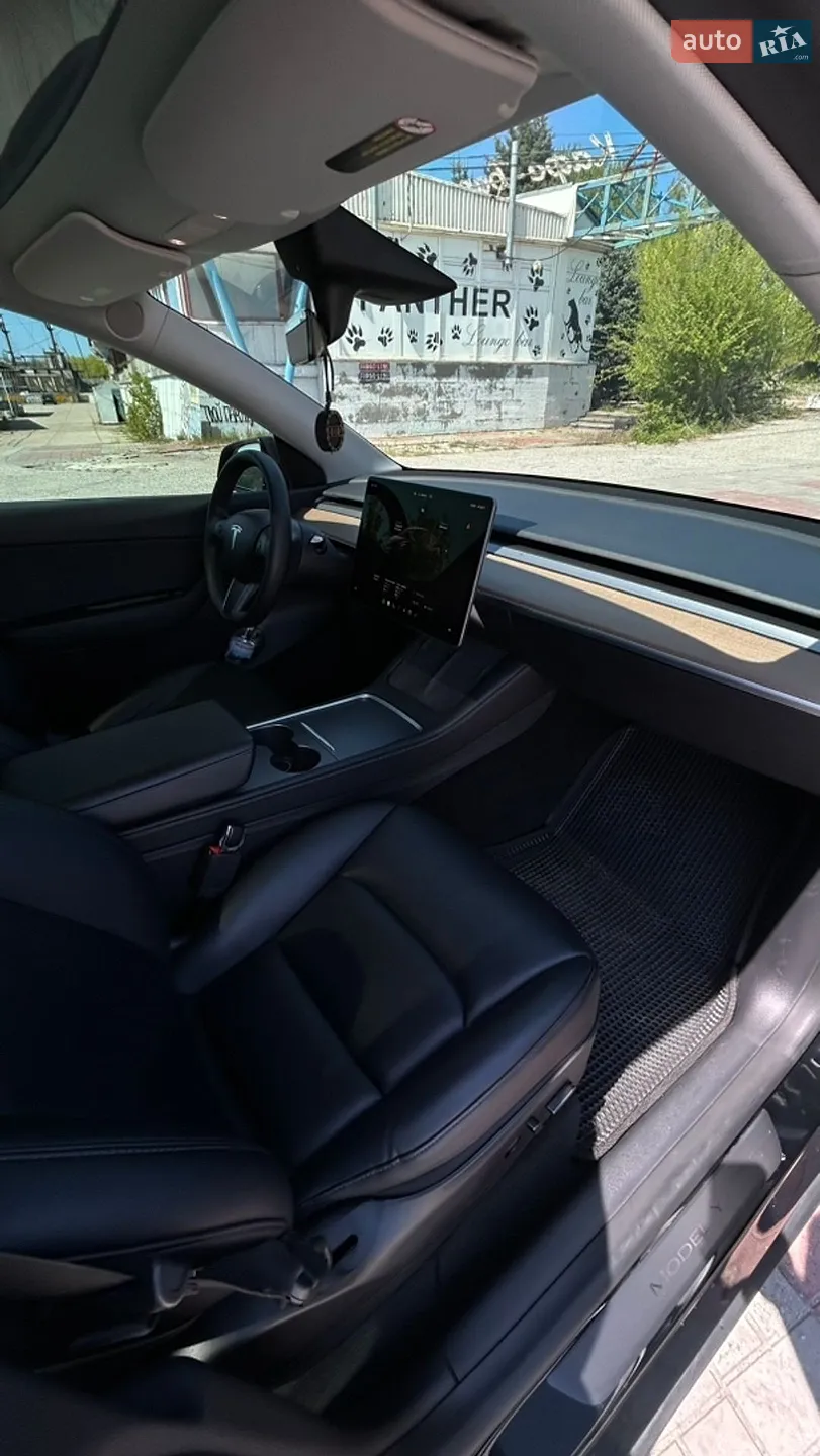 2022 Tesla Model Y - мініатюра 18