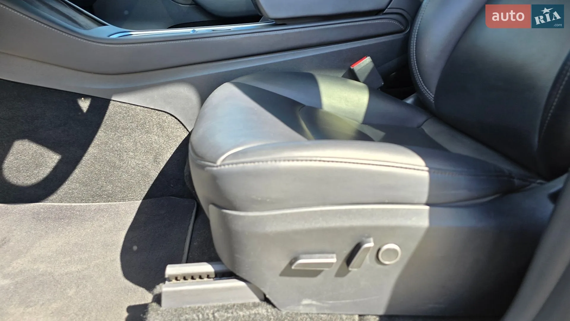 2023 Tesla Model Y - мініатюра 16