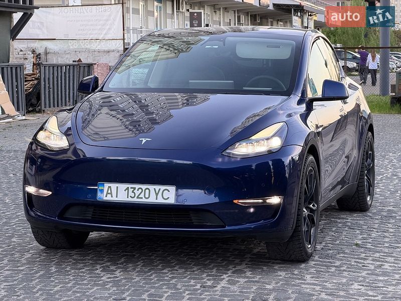 Внедорожник / Кроссовер Tesla Model Y 2022 в Киеве