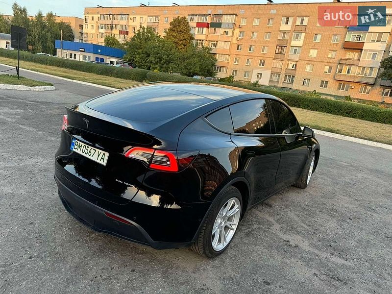 Позашляховик / Кросовер Tesla Model Y 2021 в Сумах