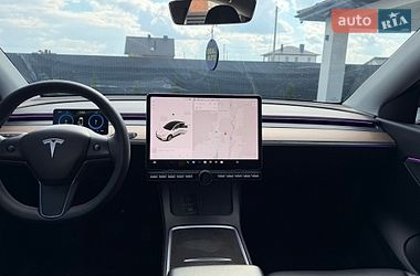 Внедорожник / Кроссовер Tesla Model Y 2021 в Ивано-Франковске