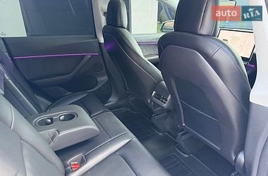 Внедорожник / Кроссовер Tesla Model Y 2021 в Ивано-Франковске