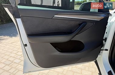 Позашляховик / Кросовер Tesla Model Y 2022 в Самборі