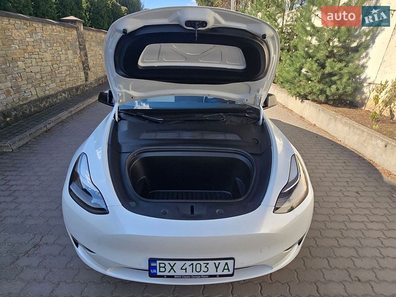 Внедорожник / Кроссовер Tesla Model Y 2022 в Хмельницком