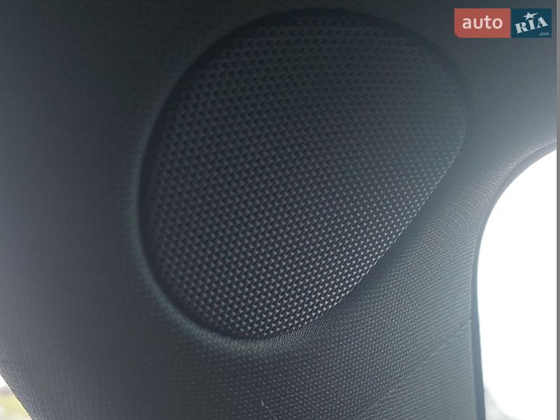 Позашляховик / Кросовер Tesla Model Y 2022 в Черкасах фото 11 Позашляховик / Кросовер Tesla Model Y 2022 в Черкасах