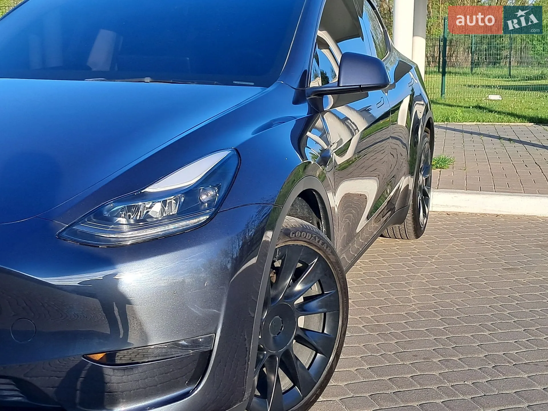 2024 Tesla Model Y - мініатюра 24