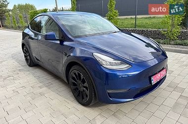 Внедорожник / Кроссовер Tesla Model Y 2021 в Луцке