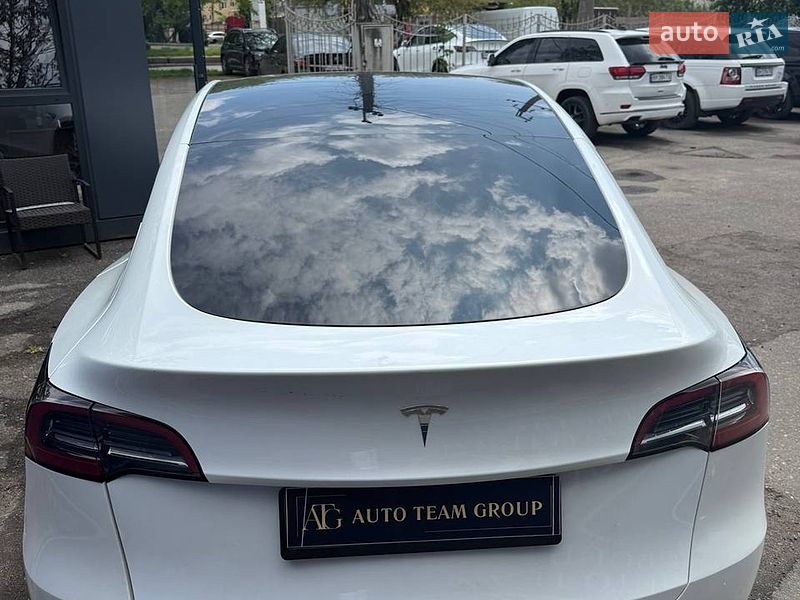 Внедорожник / Кроссовер Tesla Model Y 2023 в Одессе