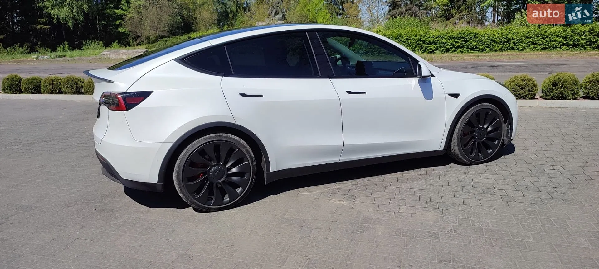 2021 Tesla Model Y - мініатюра 8