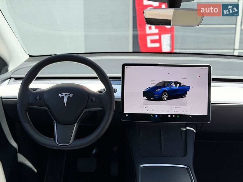 Позашляховик / Кросовер Tesla Model Y 2024 в Києві фото 17 Позашляховик / Кросовер Tesla Model Y 2024 в Києві