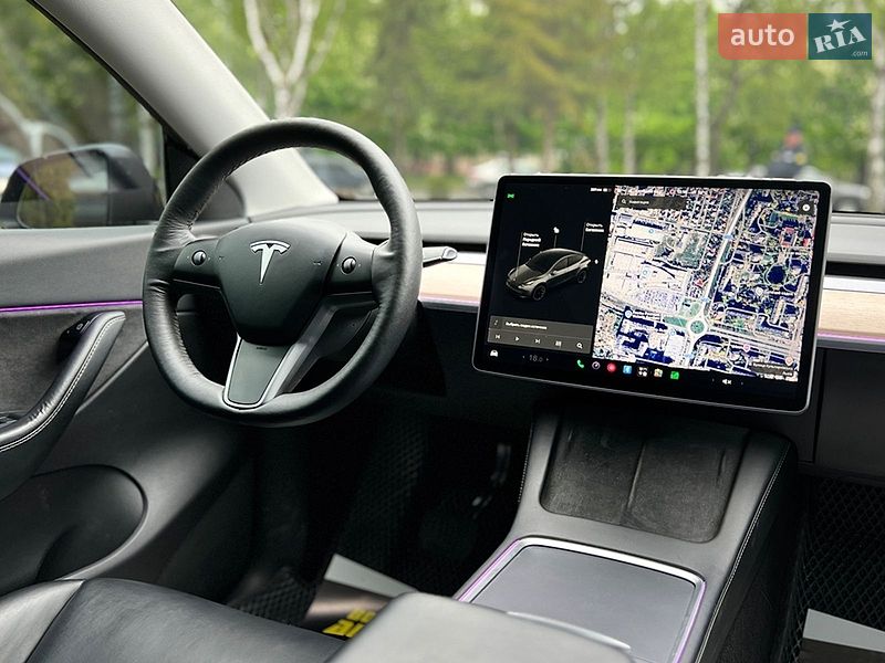 Внедорожник / Кроссовер Tesla Model Y 2021 в Львове