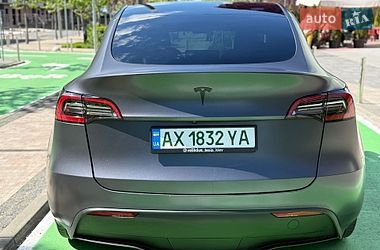 Внедорожник / Кроссовер Tesla Model Y 2023 в Киеве