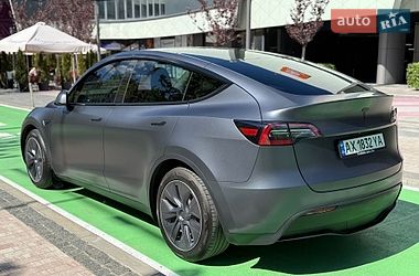 Внедорожник / Кроссовер Tesla Model Y 2023 в Киеве