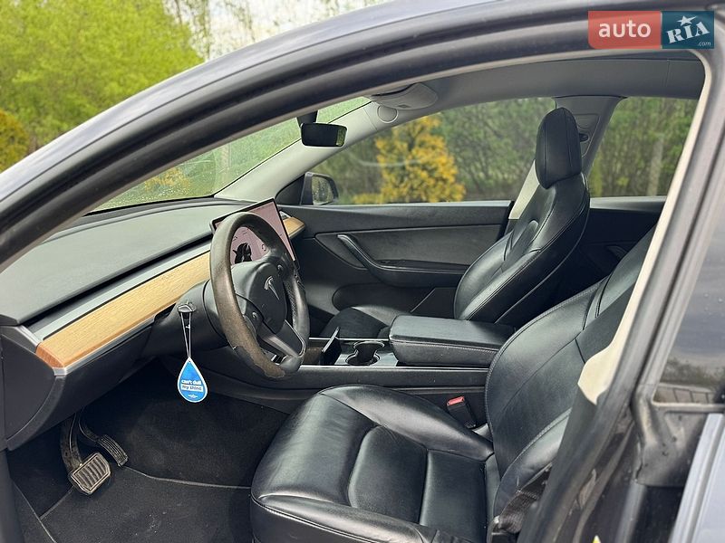 Позашляховик / Кросовер Tesla Model Y 2020 в Яворові