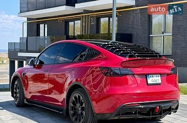Позашляховик / Кросовер Tesla Model Y 2022 в Черкасах