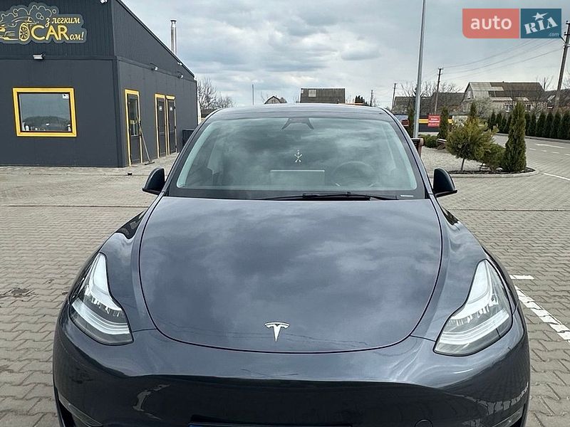 Позашляховик / Кросовер Tesla Model Y 2023 в Вінниці