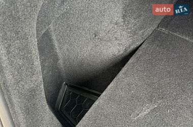 Внедорожник / Кроссовер Tesla Model Y 2024 в Харькове