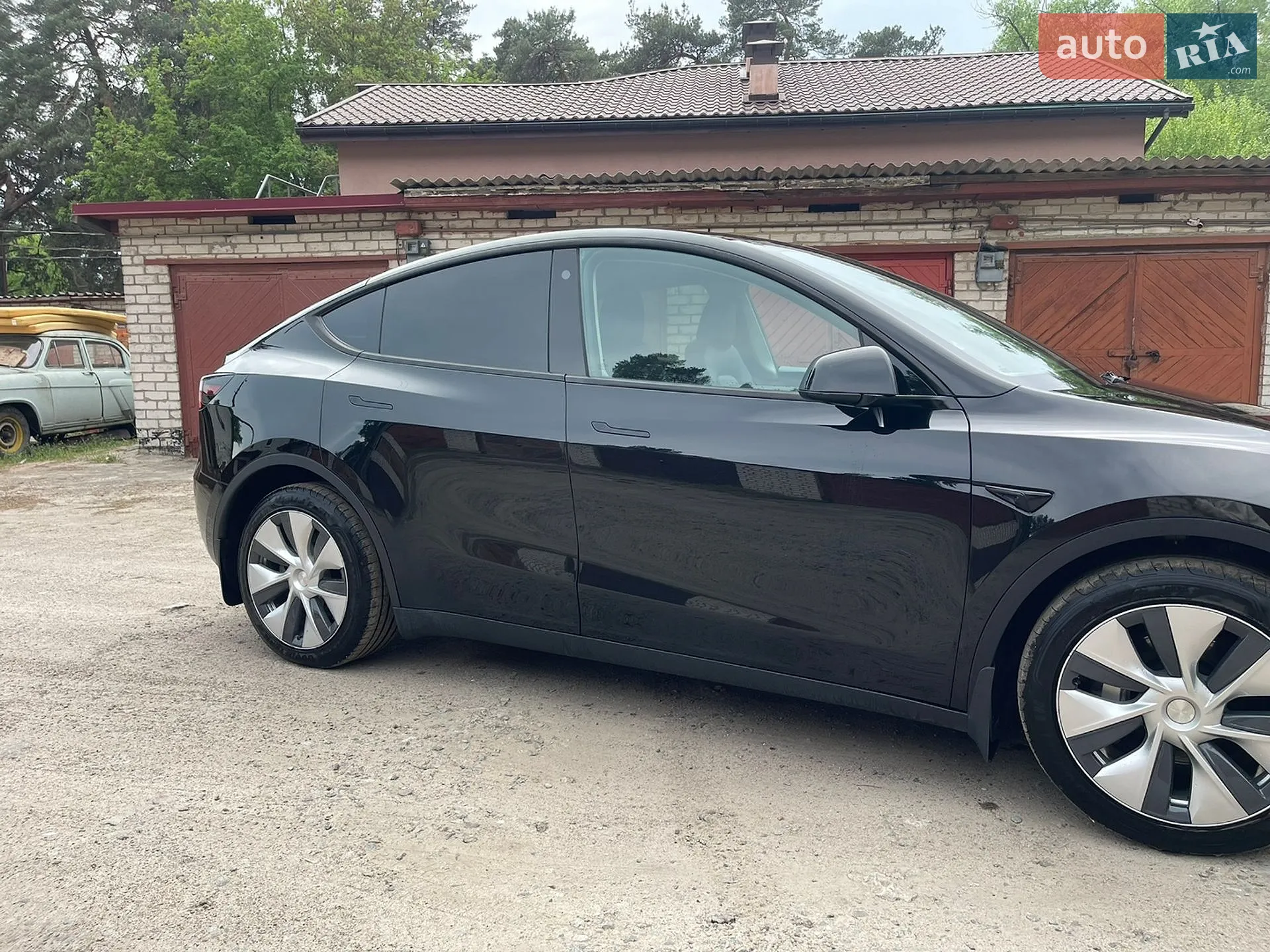 2022 Tesla Model Y - мініатюра 3