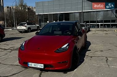 Внедорожник / Кроссовер Tesla Model Y 2021 в Днепре