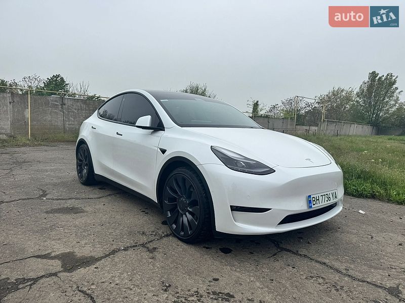 Внедорожник / Кроссовер Tesla Model Y 2022 в Одессе